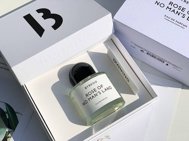 120原单品质 Byredo 白瑞德无人区玫瑰 又称 荒漠玫瑰 100Ml 先被颜值吸引，其次被味道俘获。这款火了之后，市面上假货太多 但我们这里只卖正品！其实