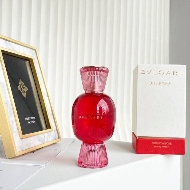 150原单香水 Bvlgari Allegra Fiori D'amore 宝格丽花漾恋曲女士香水 青春涌动的香气，彷佛回到了纯纯的初恋时光 甜美浪漫，令人欣喜