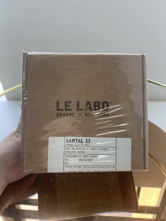 170明通版 Lelabo Santal 实验室香水33号100Ml，清幽的木质檀香调 清冷孤傲 仿佛自带仙气一般 又带一丝雪松的甜味 留香奇久 回味无穷