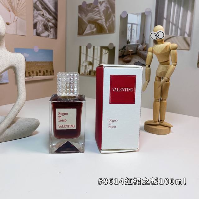 高品质 140 华伦天奴梦之解析系列-红裙之叛香水100Ml Valentino Sogno In Rosso, 品牌：华伦天奴 调香师：Fabrice Pel