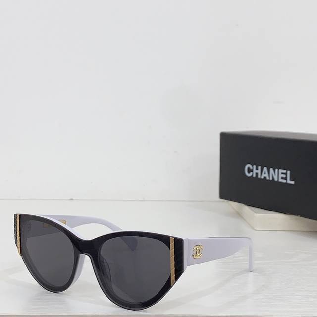 Chanel Model:6054 Size:53-20-140。