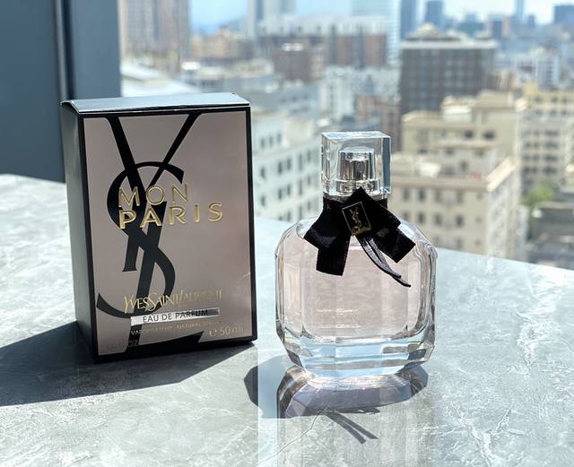 原单品质 圣罗兰ysl 反转巴黎香水edp 淡香精 浪漫失魂恋爱果香 90Ml 要说起“斩男香”，各大榜单一定不会漏掉ysl的反转巴黎，说它是“失魂果”、“行走