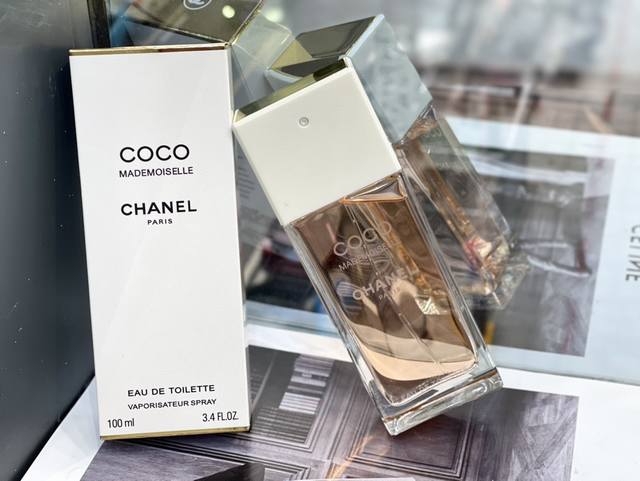 原单品质 Chanel香奈儿coco可可小姐女士香水淡香水100Ml 香调：清新东方调 前味：柑橘、佛手柑、葡萄柚 中味：荔枝、意大利茉莉、玫瑰 后味：印度广藿