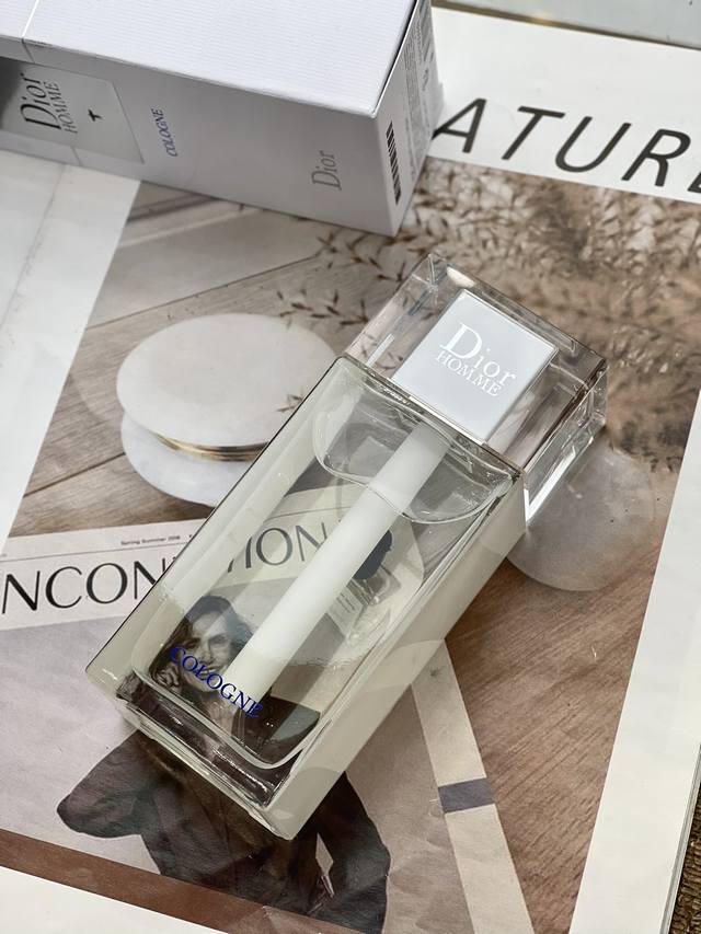 原单品质 Dior迪奥桀骜男士经典古龙淡香水125Ml 留香dior Homme 2022迪奥桀骜古龙 新包装在基础香调上注入了新的活力 清新柑橘更加直接 柑橘