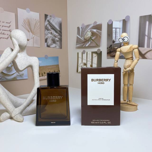 巴宝莉香精骏勇之心 英雄 100Ml Burberry Hero Parfum,2024 品牌：博柏利 属性：男香 香调：木质东方调 前调：阿米香树花 中调：雪