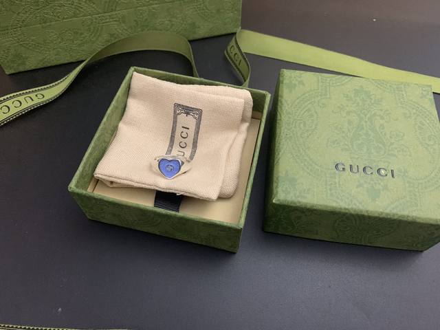 Gucci 古驰 新款蓝珐琅桃心戒指 12-24码