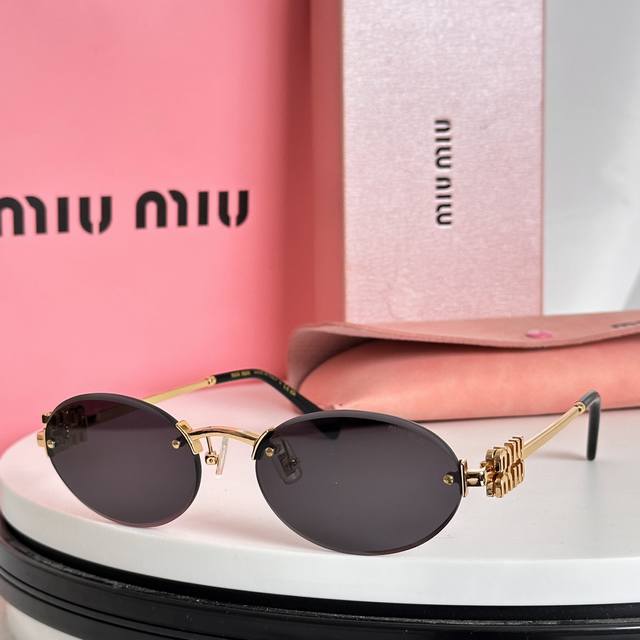 Miumiu Mod：Mu100Av Size：57-19-142