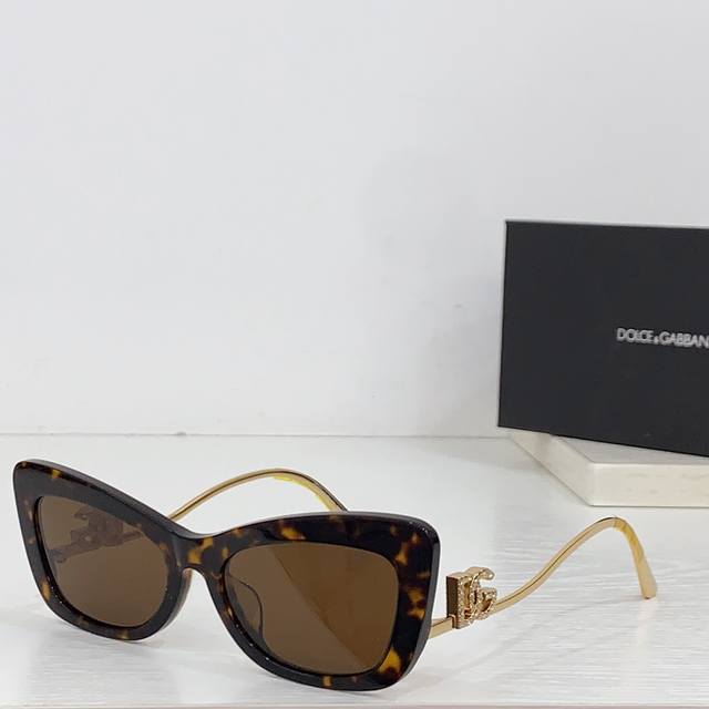 Dolce & Gabban* Model：Dg4467 Size：52口17-145