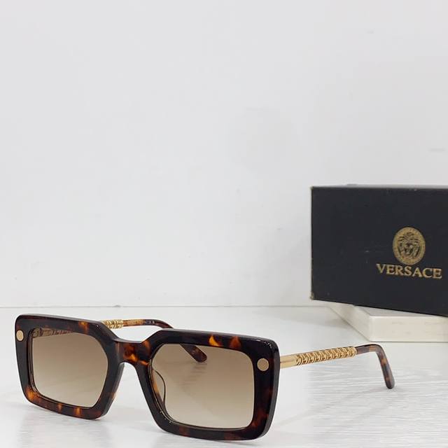 Versace Model: Ve6767 Size: 53口20-146