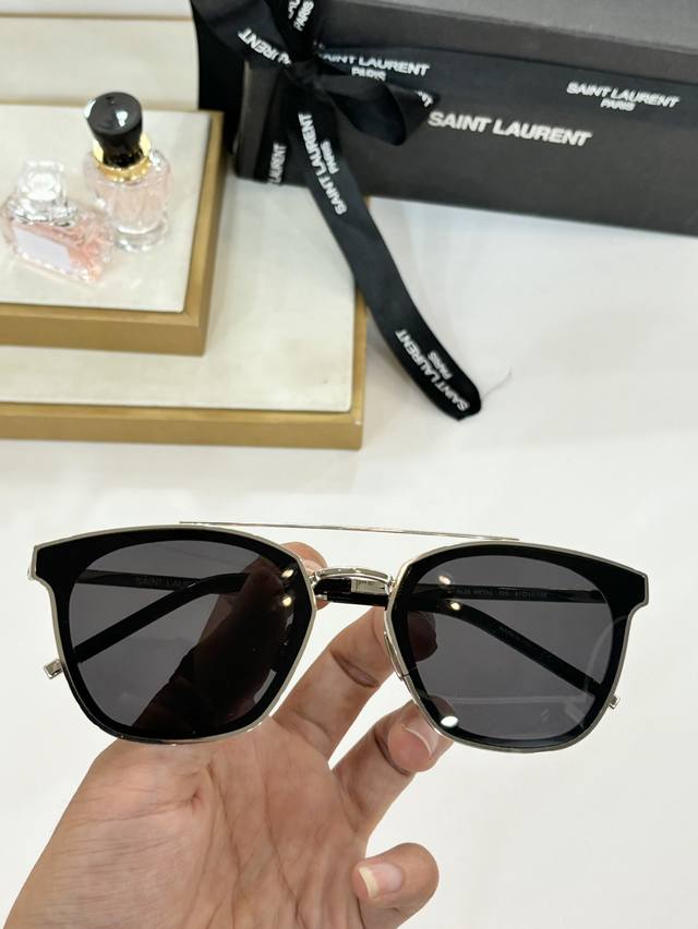 Saint Laurent Sl28 Size:61口17-145