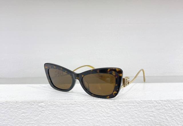 Dolce & Gabban*Model：Dg4467-Bsize：52口17-145