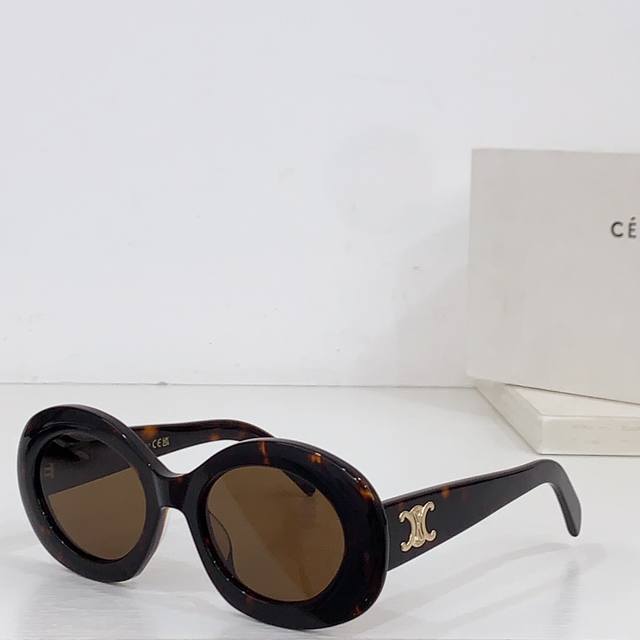 Celin*Model:Cl40292 Size: 53口19-145