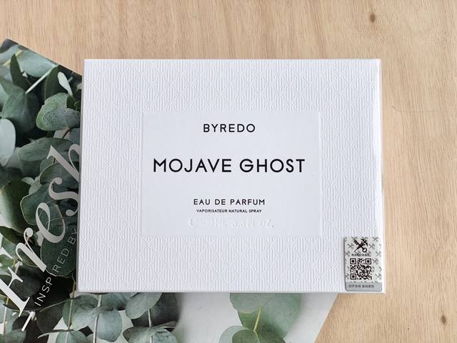 原单品质 Byredo Mojave Ghost 荒漠孤魂！前调：麝香锦葵、人参果，中调：紫罗兰、檀木！木兰基调：麝香、龙涎香、雪松！属性：中性香！Mojave