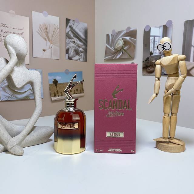 高缇耶香精丑闻女士精粹80Ml Jean Paul Gaultier Scandal Absolu, 2024 品牌：高缇耶 属性：女香 香调：果香花香调 前调