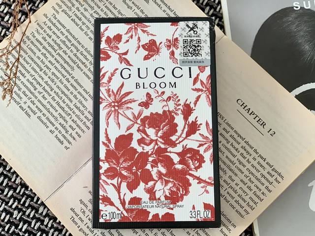 原单品质 Gucci Bloom花悦女士香水 100Ml 2017年推出由alessandro Michele参与设计的第一款香水bloom，经典的粉色陶瓷瓶身