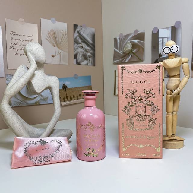 古驰炼金士花园-仙女颂100Ml Gucci A Chant For The Nymph, 2020 品牌：古驰 调香师：Alberto Morillas 属性