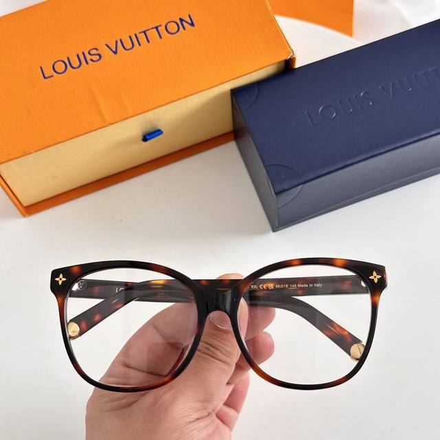 Louis Vuitto*Model：Z1657E Size：56口18-145