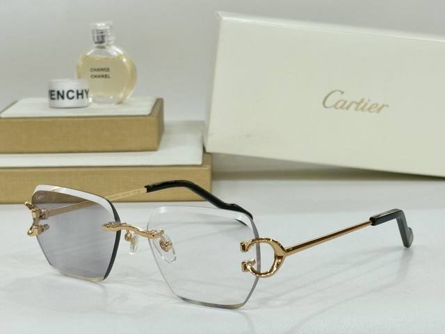 遇紫外线变色 Cartier Mod：Ct0433S Size： Change Colour Cartie*