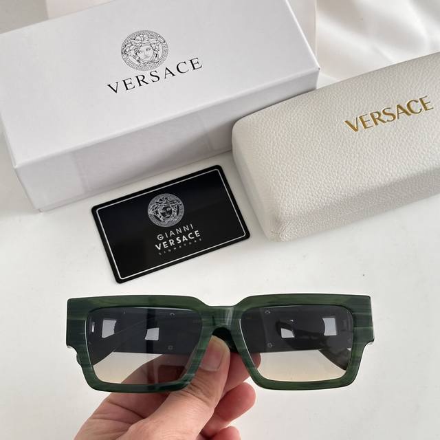 Versac*Model： Ve4459Size：56口17-140