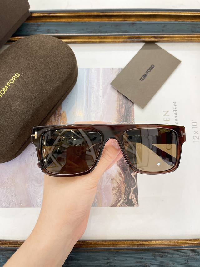 Tom Fordmodel：Tf907Size：55口19-145