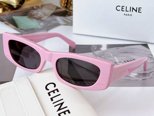 Celine 新品上市 型号40258 尺寸55口20-135 网红百搭凹造型墨镜