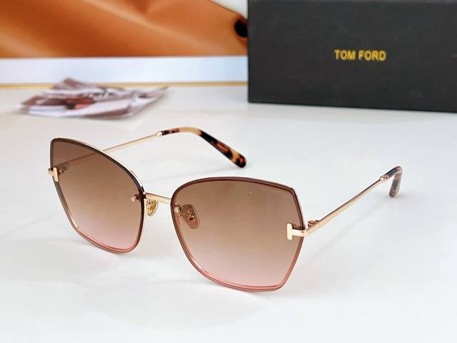 Tom For* Model: Ft1107 Size：62□16-140