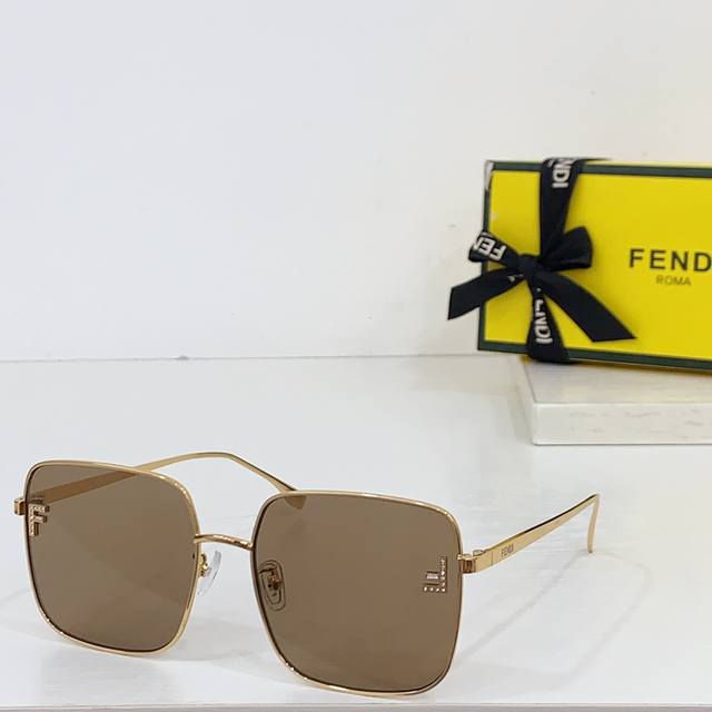 Fend* Mod：Fe4076U Size：58-18-140