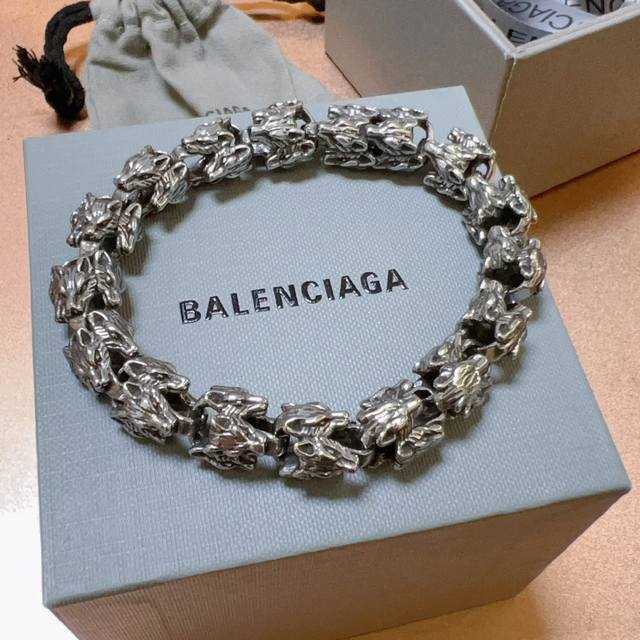 原单货新品 巴黎世家手链balenciaga手链专柜一致巴黎世家手链 男士火爆款出货 设计独特 前卫 男士必备！