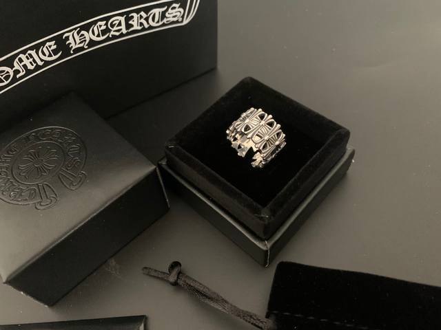 Chrome Hearts 克罗心 经典墓碑开口戒指 编号：B5823641