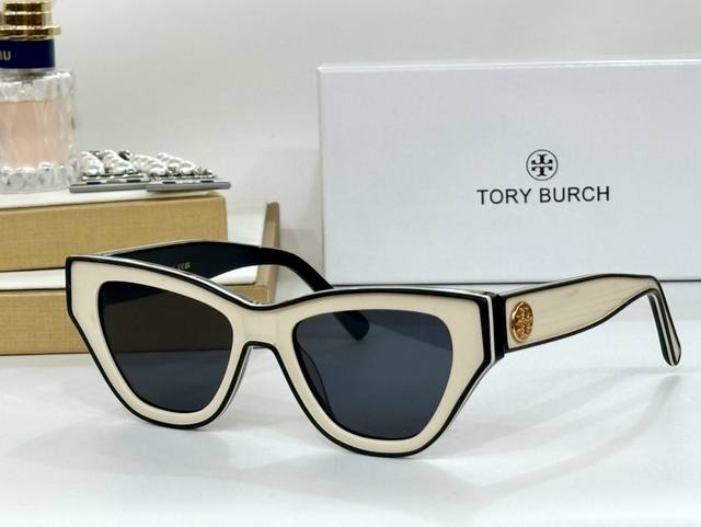 Tory Burch Model：Ty7206U Size：53口19-142