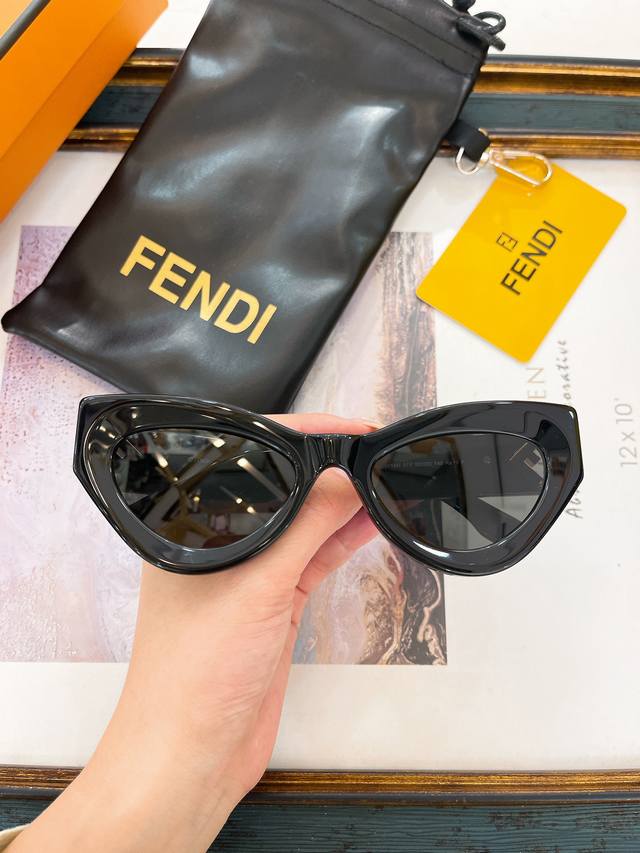 Fend*Model: Fe40146I Size: 52口20-140