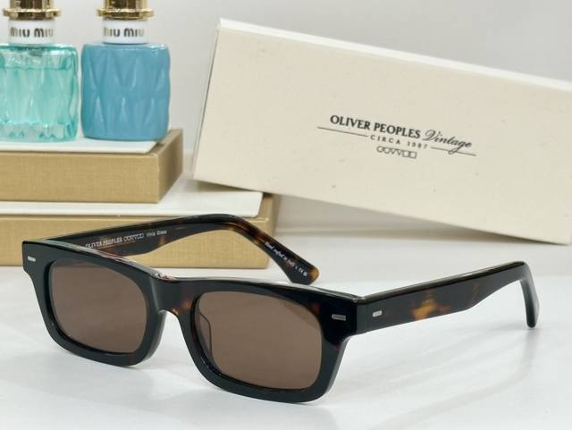 Oliver Peoples Model：Ov5510Su Size：52口19-145