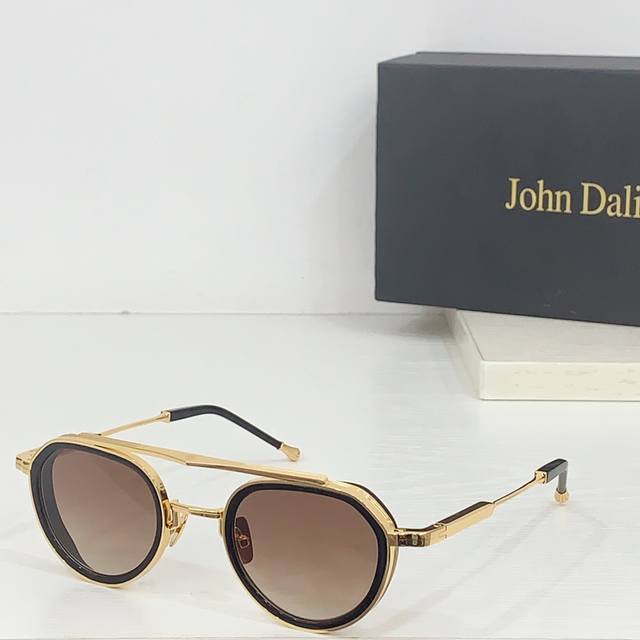 John Dali* Mod：Julia Size：47-25-145 品质保证