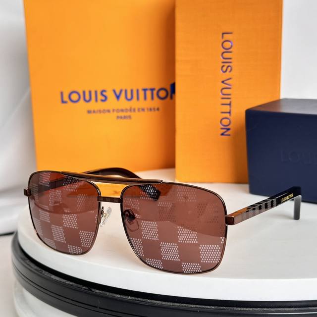 齐色到货 Louis Vuitto*路易*威登经典logo镜面太阳镜 Model：Z0260U Z0258U Size：61口16-140