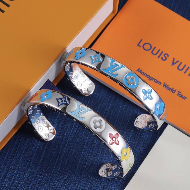 新款louis Vuitton Lv手环