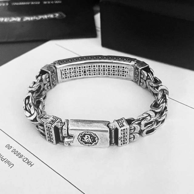 专柜新品 Chrome Hearts 克罗心六字真言鸭舌手链 进口生产工艺 精工品质 纯手工打造 ～正品开模潮流时尚必备 男女均可佩戴 情侣款同款 摇滚朋克泰银