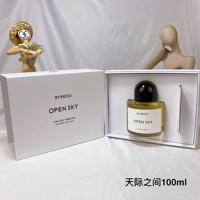 Byredo百瑞德年夏季限量新品香水广阔天空open Sky天际之间香水100Ml 木质辛辣调 前调：柚子，黑胡椒 中调：麻叶 尾调：圣檀木，香根草 Byred