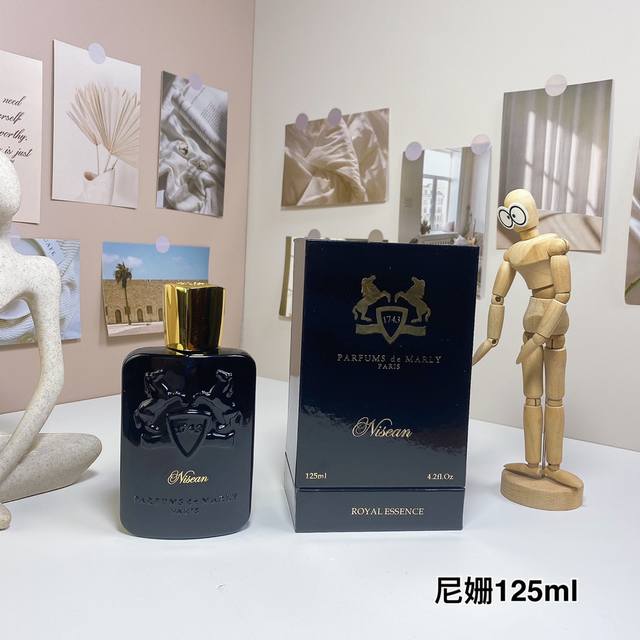 玛丽之香尼姗125Ml Parfums De Marly Nisean, 2016 品牌：瑪麗之香 属性：中性香 香调：辛辣东方调 前调：粉红胡椒葡萄柚青柠 中