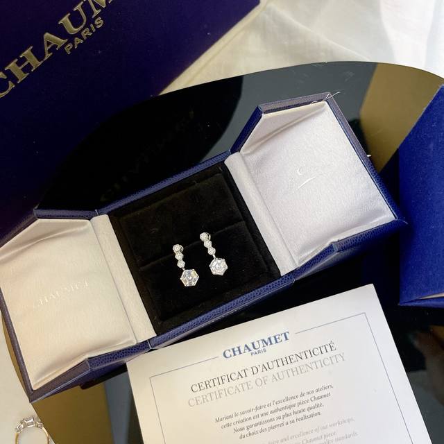 Chaumet 新款 尚美巴黎 六角形 梯方钻 耳钉 高品质通体s925银材质打造 手工镶嵌进口锆石 宝石美艳绝伦白宝石清新淡雅 纯银首饰不过敏不褪色 美得不要