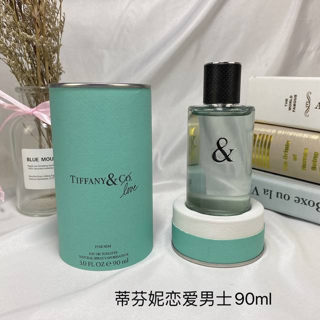 Tiffany蒂芙尼恋语系列-恋爱男士淡香水90Ml Love For Him 香調:柑橘馥奇香调 前調:生姜橘子小豆蔻 中调:杜松栢树 后調:红杉檀香木香根草