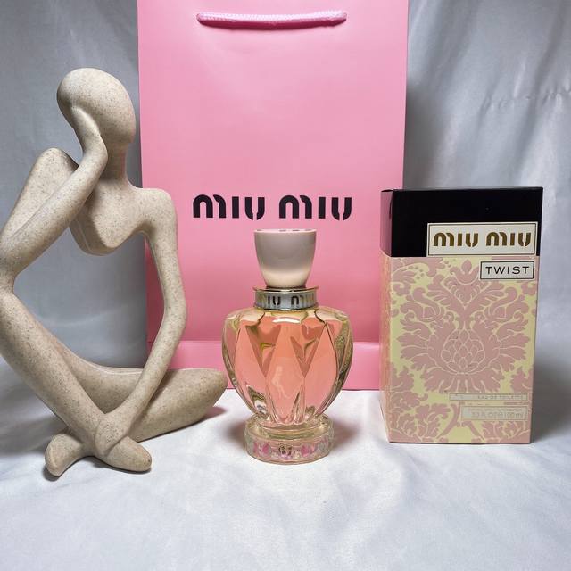 一比一 Miumiu游转幻境香水100Ml！