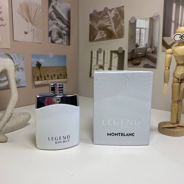 万宝龙灵动传奇100Ml Montblanc Legend Spirit, 2016 品牌：万宝龙 属性：男香 香调：芳香木质调 前调：葡萄柚香柠檬粉红胡椒 中