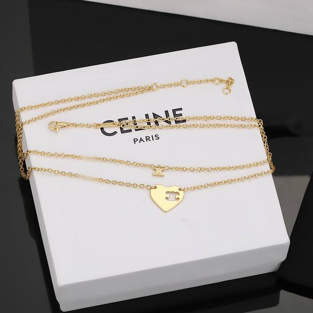 Celine 赛琳新款Preclous新品 心桃双层项链 简单时尚款式专柜一致黄铜材质电镀18K金 火爆款出货 设计独特 前卫 美女必备款！项链