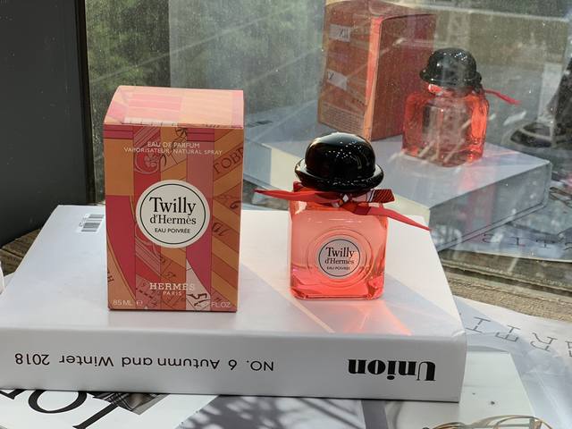 原单品质 Hermes 新款 Twilly 爱马仕 Twilly Eau Poivre丝巾女士浓香水 Ml，新香 前调：辛辣丰郁的粉红胡椒 中调：蕴含少女清新调