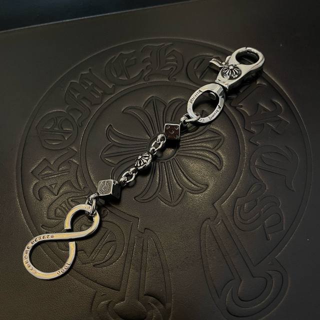 Chrome Hearts 克罗心十字花球骷子钥匙扣 大龙虾扣 雕刻工艺 精工品质 纯手工打造 ～正品开模潮流时尚必备 男女均可佩戴 情侣款同款 摇滚朋克泰银风