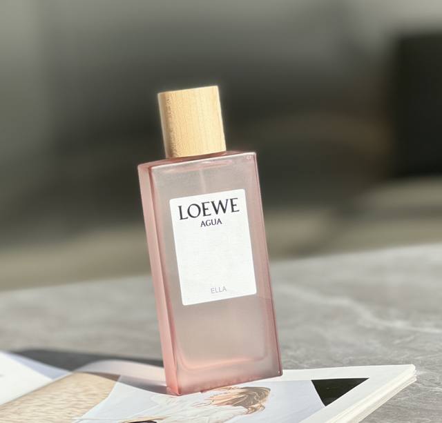 原单香水 4罗意威Loewe 活力紫泉女士 Loewe Agua De Loeweella, 2009新款彩虹香水100Ml前调：柠檬 香柠檬 橙子金橘 百香果