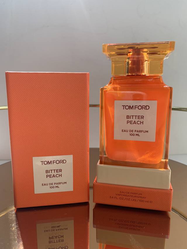 正品级 Tom Ford汤姆福特Ltf限量款苦桃香水 Ml~甜蜜中融入一丝苦涩，多层次的高级香调。危险而神秘，涌动着肌肤之亲的上瘾与欢愉。是蜜桃成熟时散发的桃色