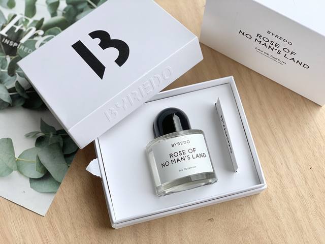 原单品质 Byredo 白瑞德无人区玫瑰 又称 荒漠玫瑰 100Ml 先被颜值吸引，其次被味道俘获。这款火了之后，市面上假货太多 但我们这里只卖正品！其实很好区