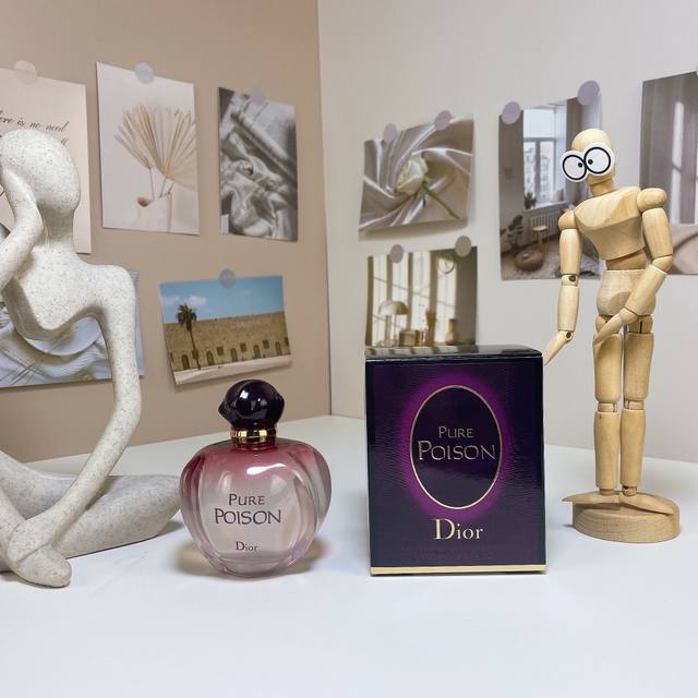 Dior迪奥冰火奇葩女士香水 经典白毒毒药Edp 150Ml， 香 调 东方花香调 前 调 茉莉、甜橙、佛手柑、西西里柑橘 中 调 橙花、水栽栀子花 后 味 檀