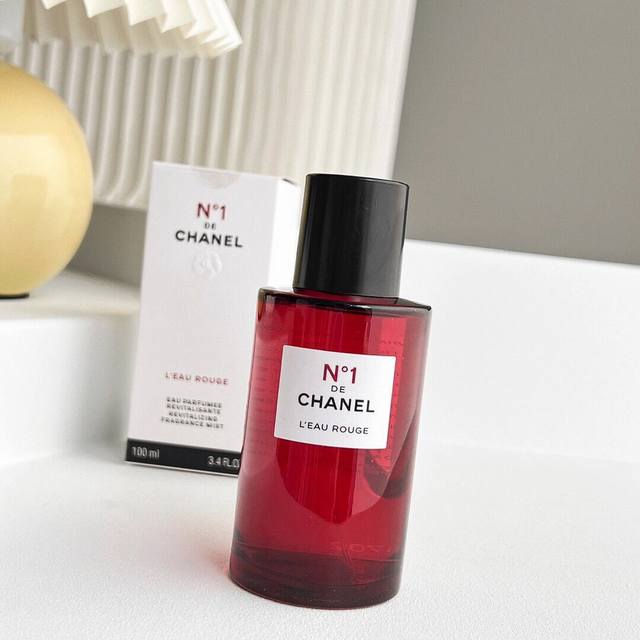 原单品质 Chanel 』香奈儿N°1红山茶花香100Ml Chanel 』香奈儿N°1红山茶花香氛 很喜欢香奈儿山茶花系列护肤品的气味，原以为香奈儿自家199